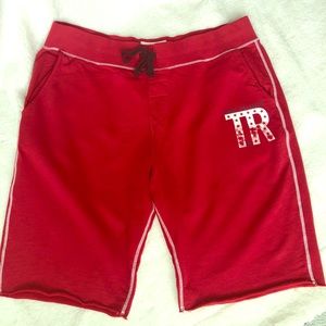 True Religion NWOT Man’S short